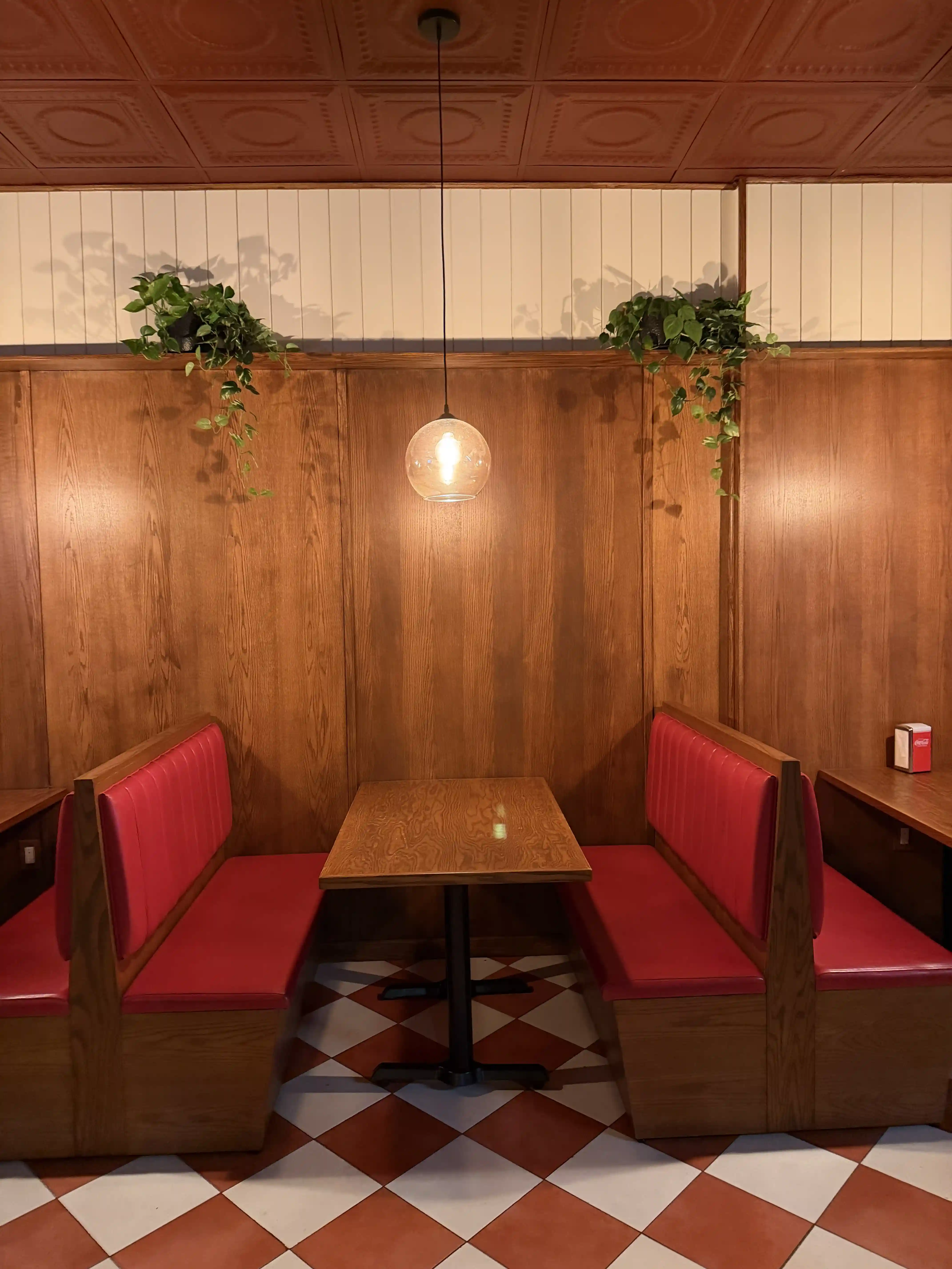 Diamond Slice shop interior with booths
